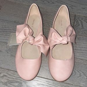 Zara Girls bow shoes